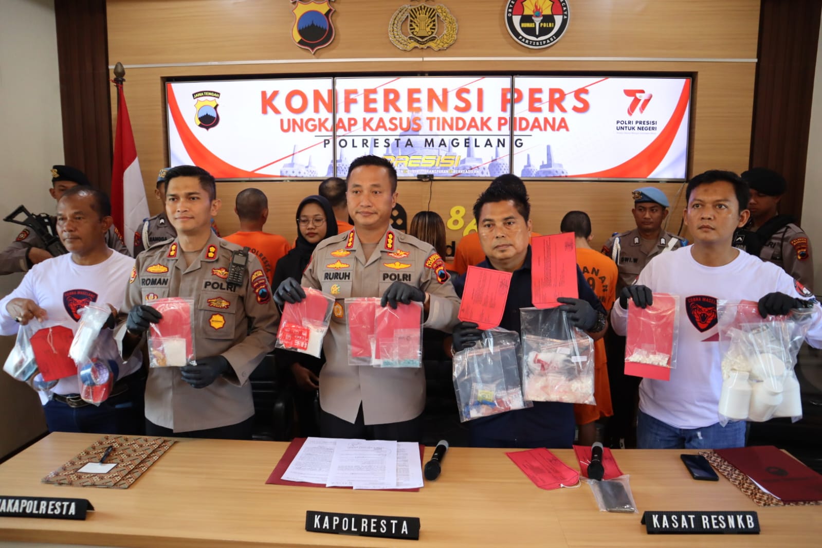 Polresta Magelang Mengungkap Operasi Peredaran Narkoba dan Obat-Obatan Terlarang, Lima Orang Tersangka Ditangkap