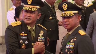 Panglima TNI Jenderal TNI Agus Subiyanto Menjadi Saksi Pelantikan Kasad Jenderal TNI Maruli Simanjuntak