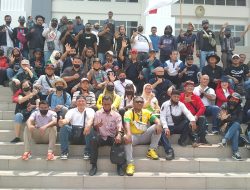 ALWANMI dan Alumni Vincentius Kembali Berunjuk Rasa di PN Kota Bekasi